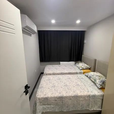 Mkg From 4 Apartamento